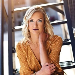 Meet your Posher, Danica